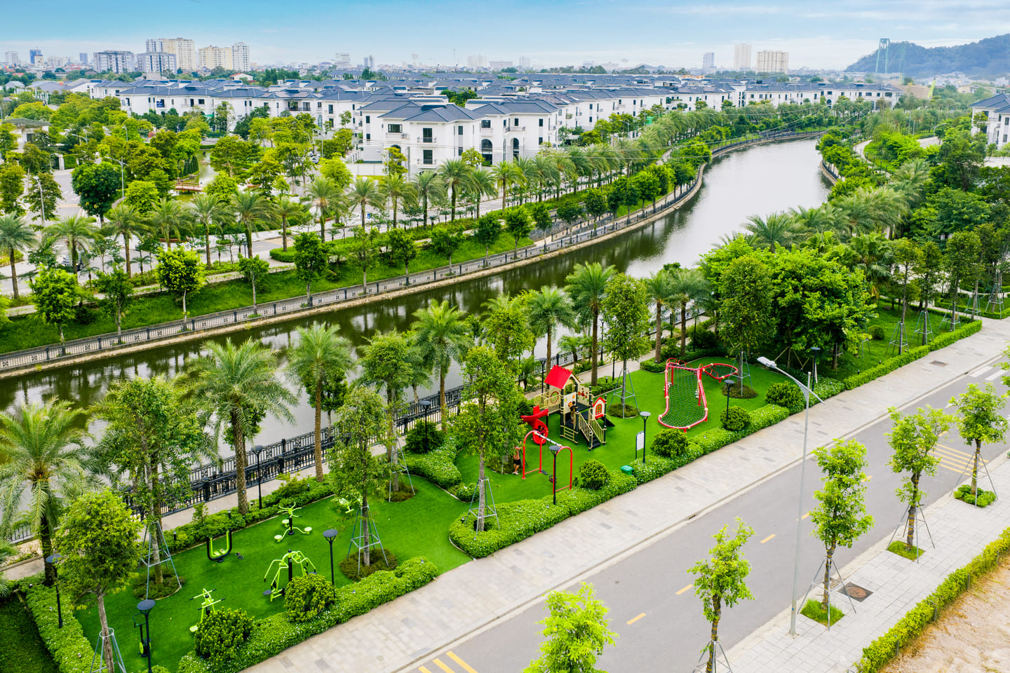 Chào tất cả mọi người!